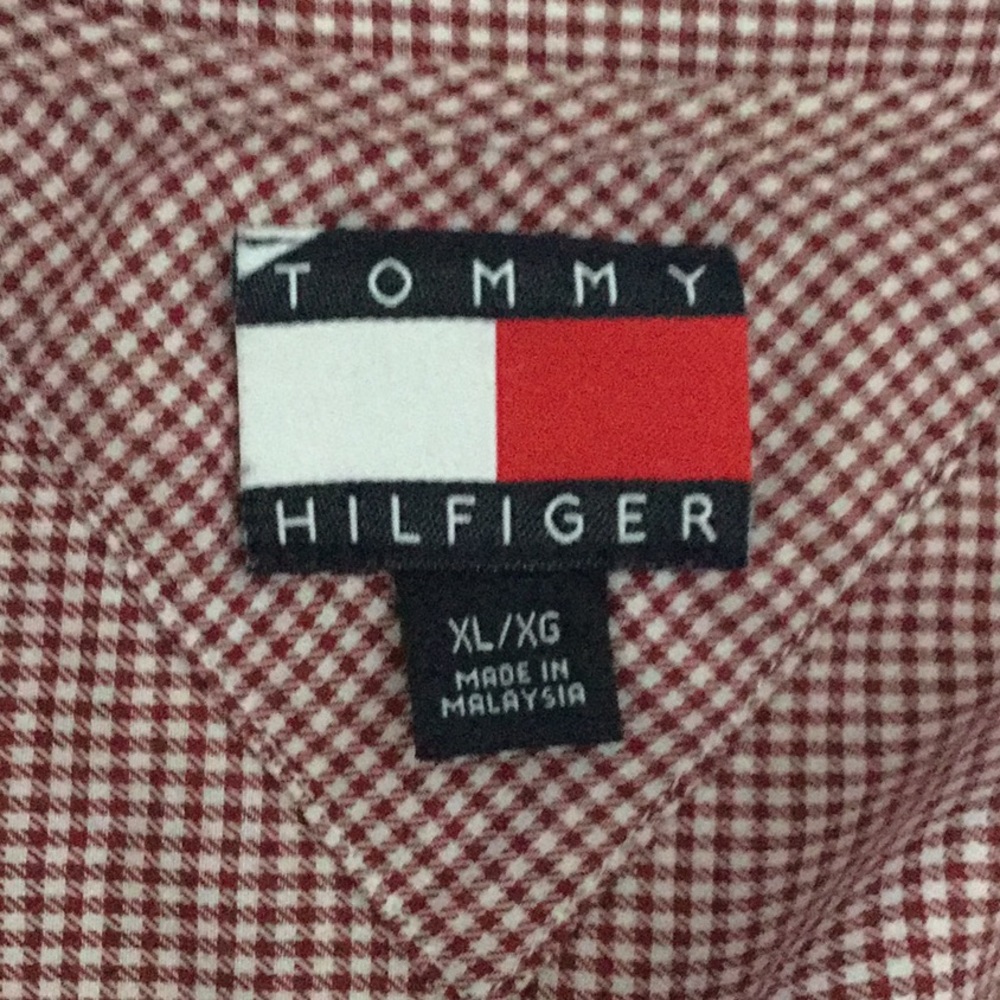 Men’s Tommy Hilfiger button down shirt size XL